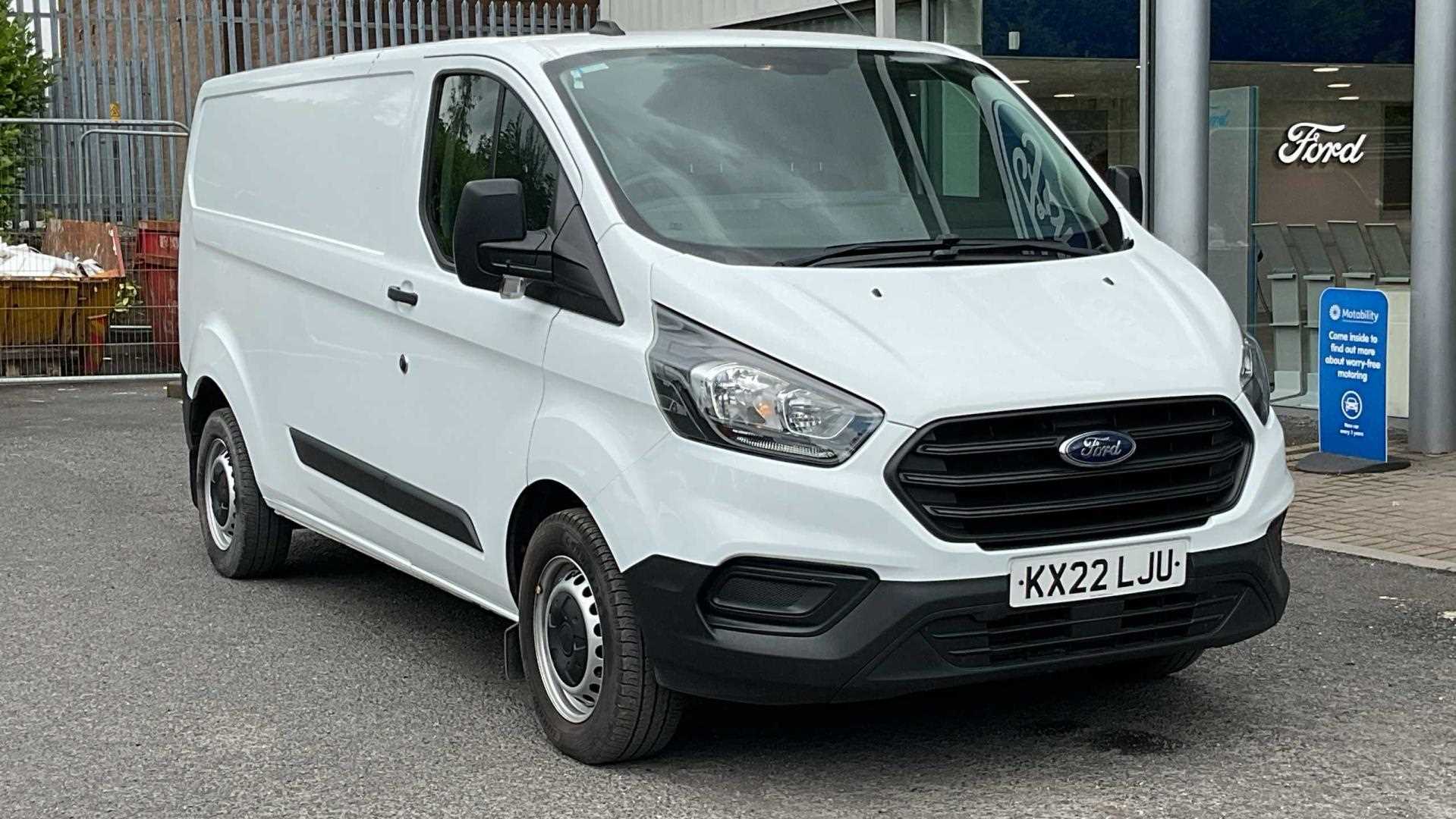 Main listing image - Ford Transit Custom
