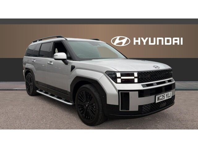 Main listing image - Hyundai Santa Fe