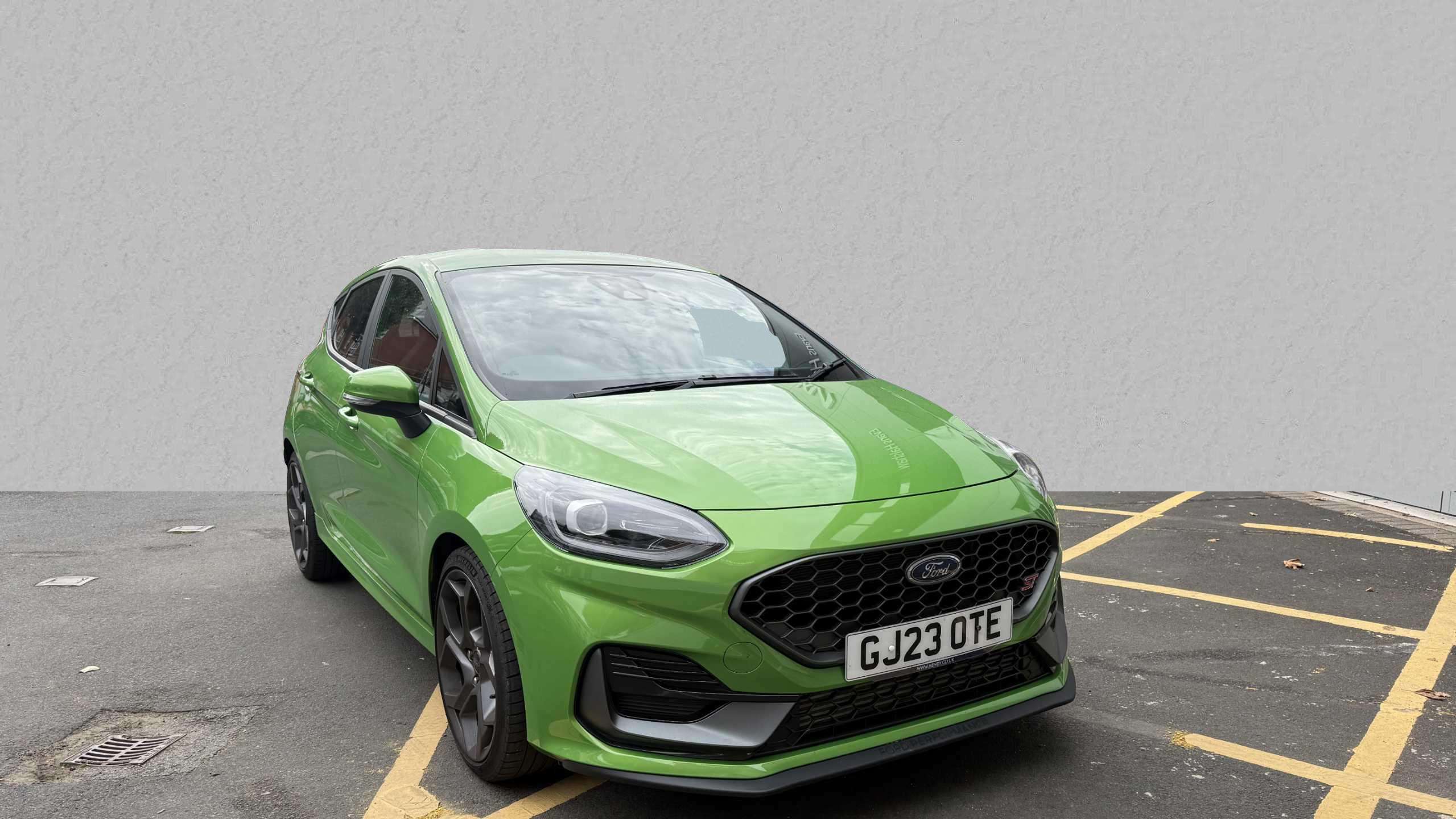 Main listing image - Ford Fiesta ST