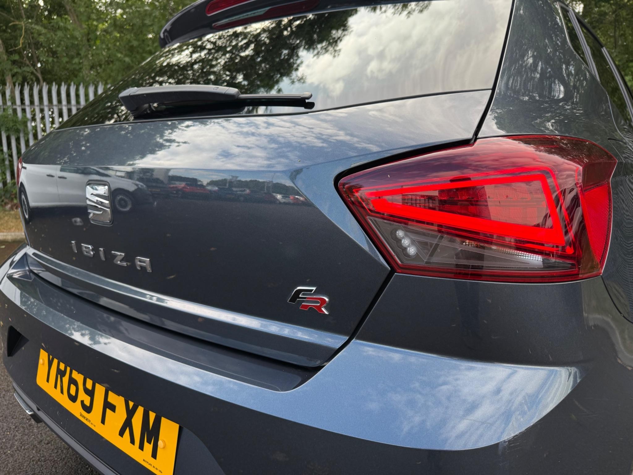 Main listing image - SEAT Ibiza