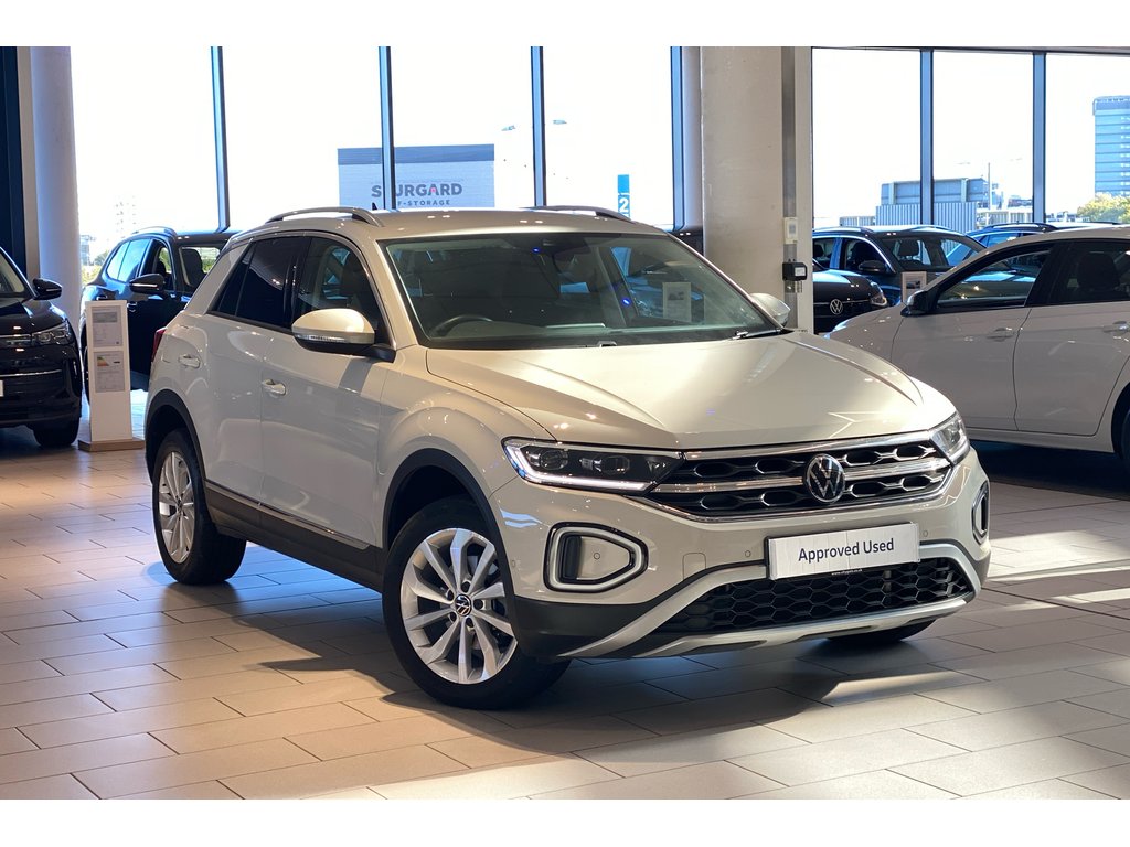 Main listing image - Volkswagen T-Roc