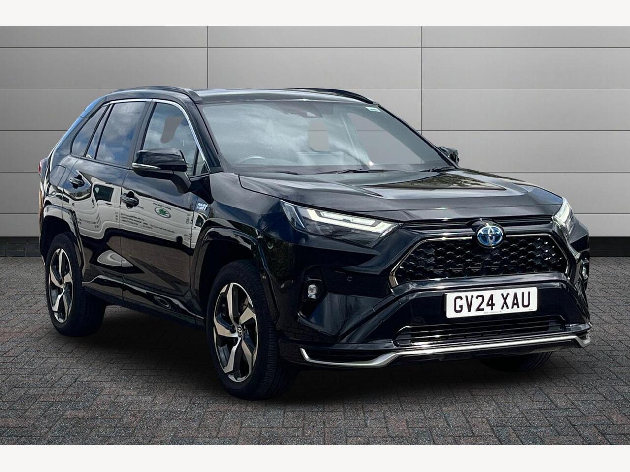Main listing image - Toyota RAV4