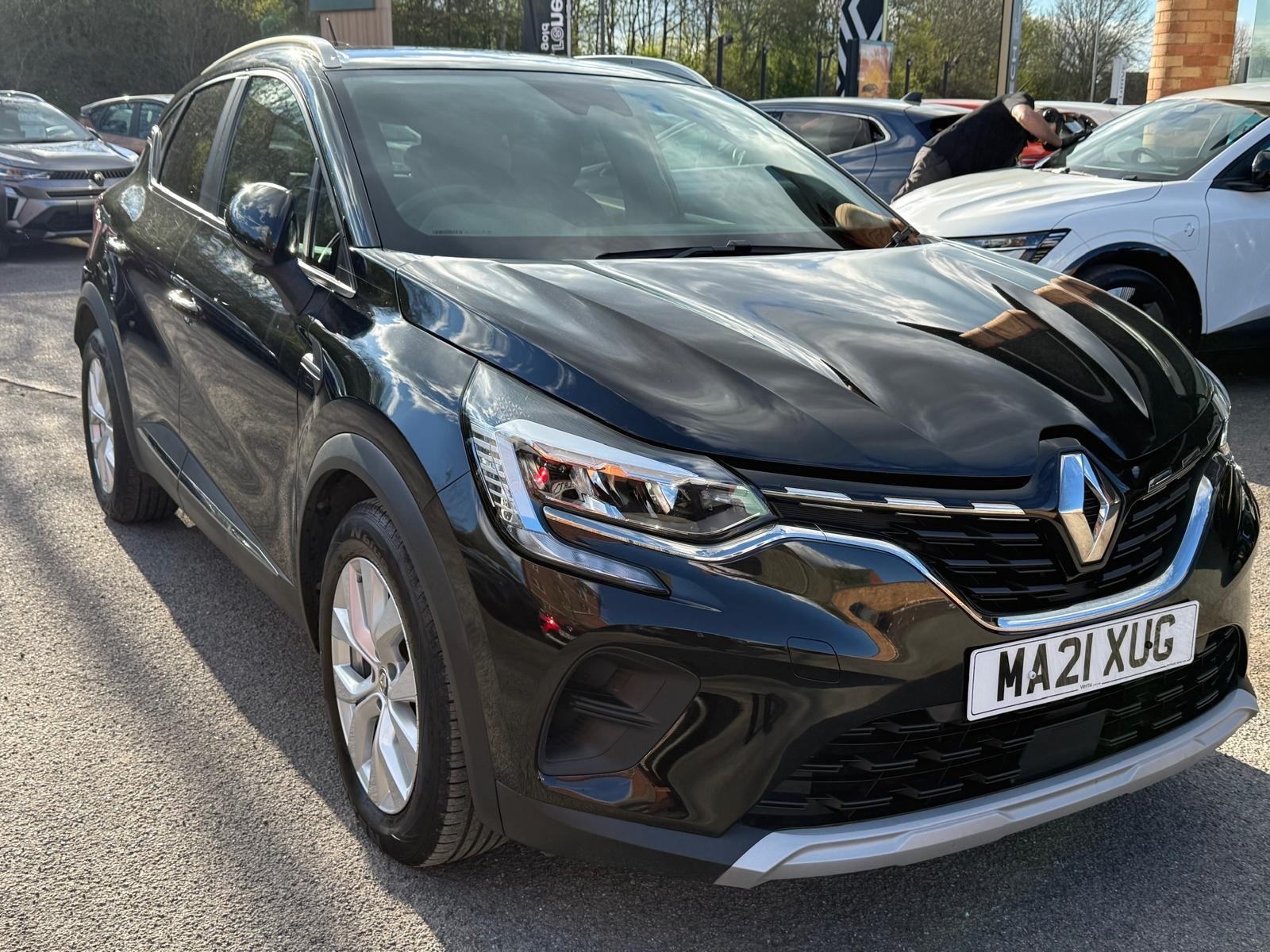 Main listing image - Renault Captur