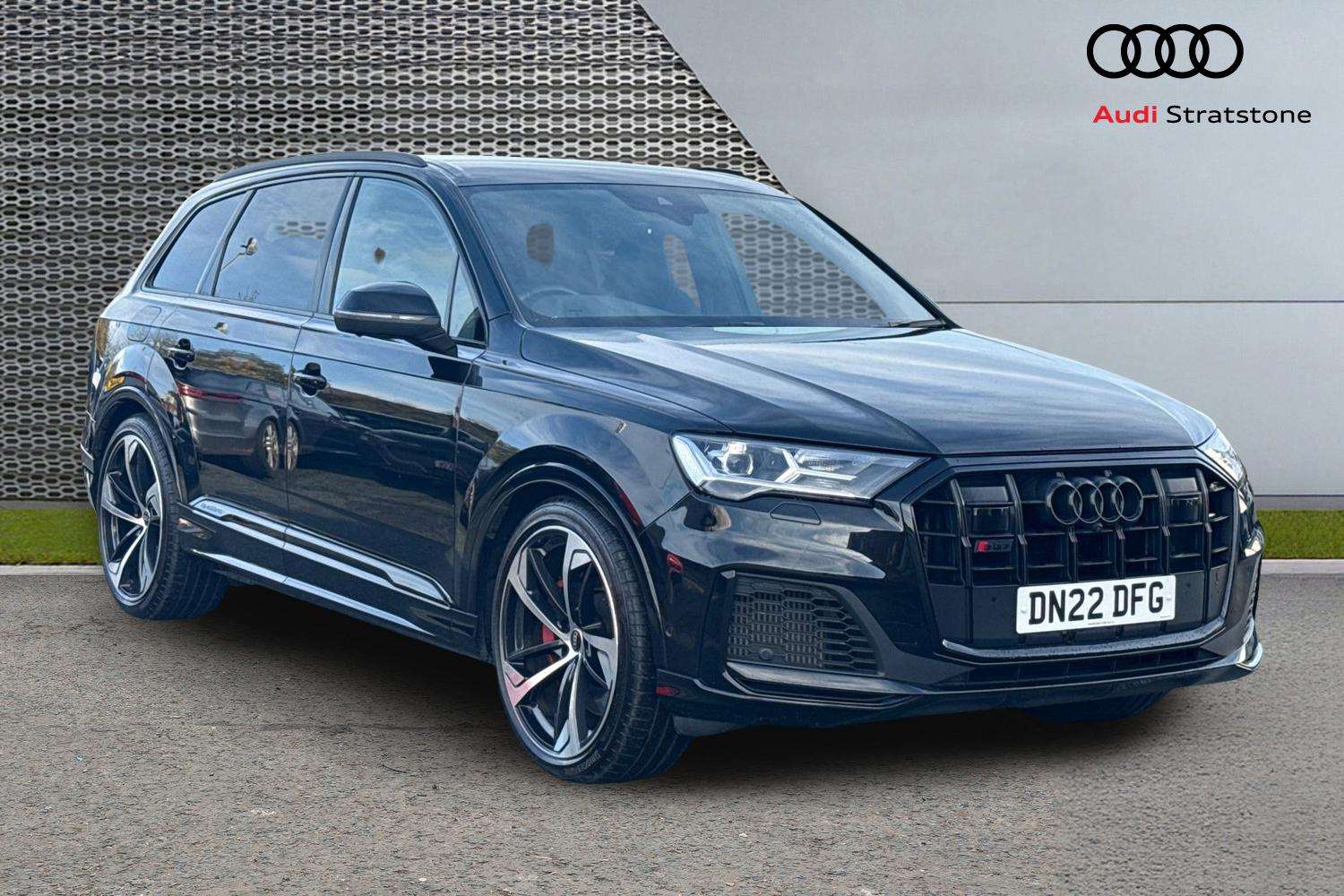 Main listing image - Audi SQ7