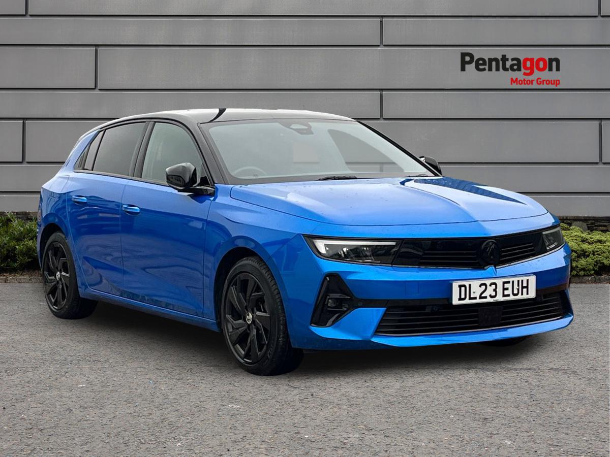 Main listing image - Vauxhall Astra