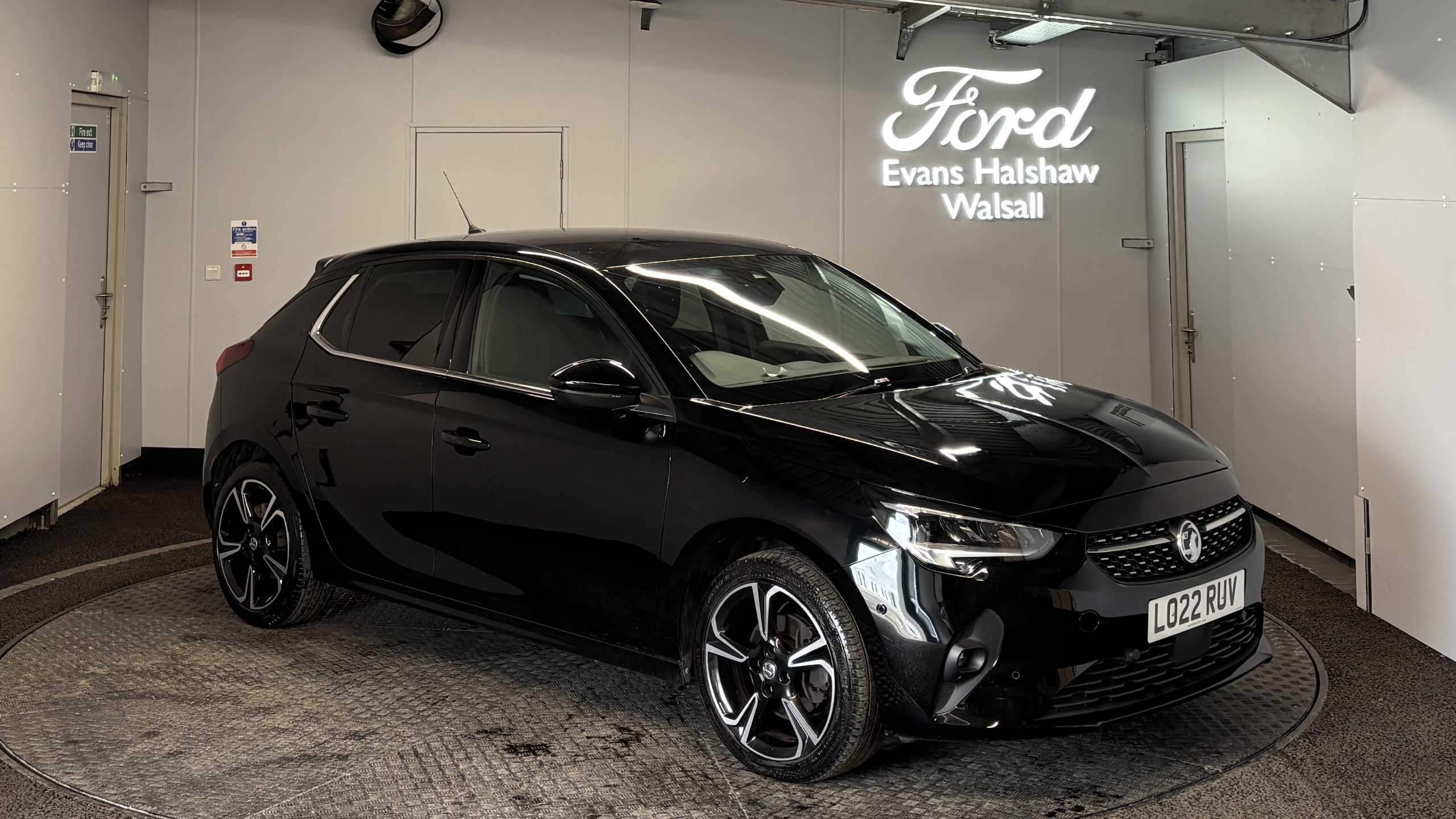 Main listing image - Vauxhall Corsa