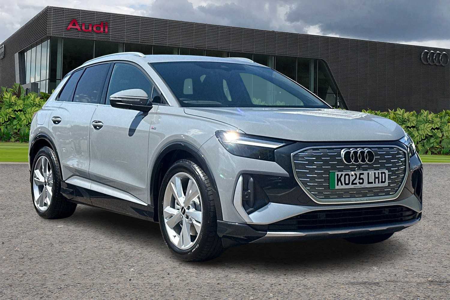 Main listing image - Audi Q4