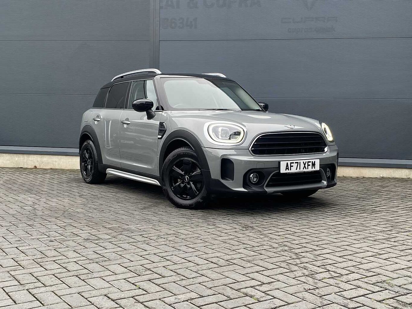 Main listing image - MINI Countryman