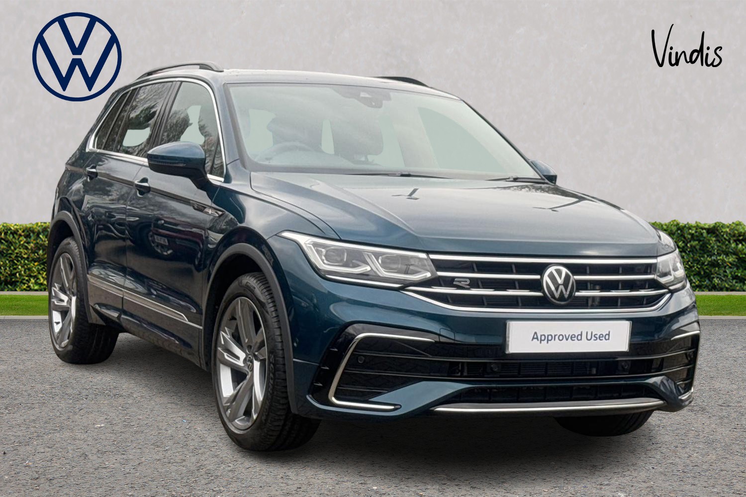 Main listing image - Volkswagen Tiguan