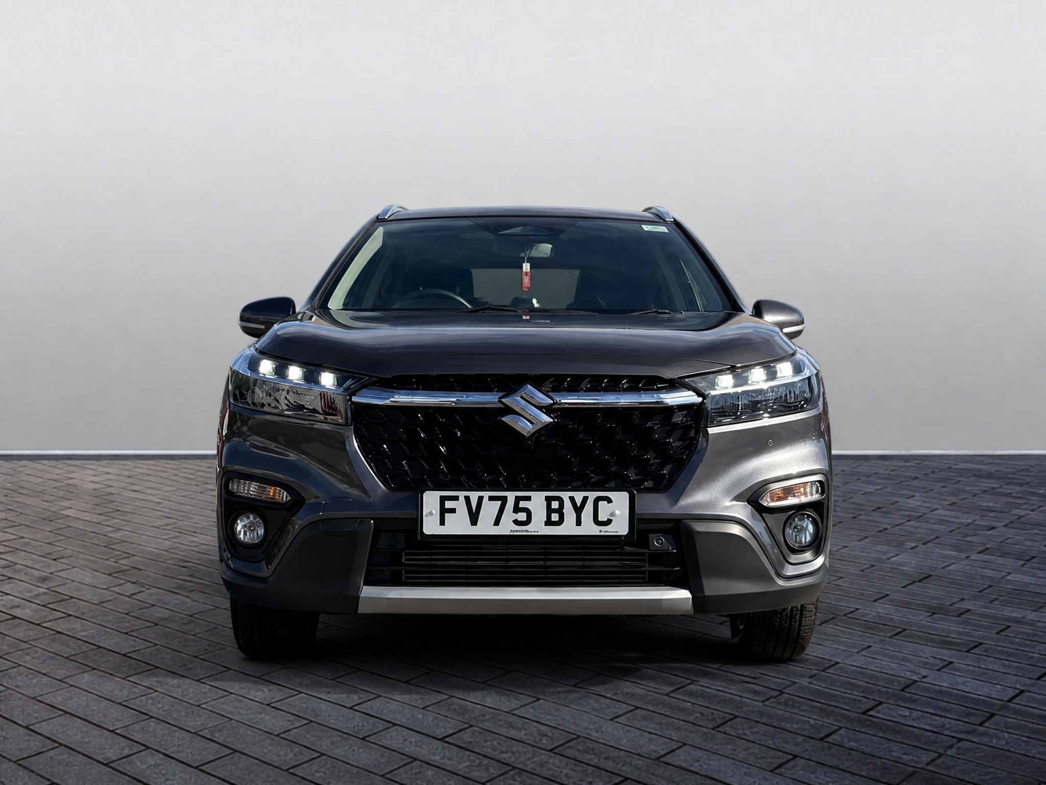 Main listing image - Suzuki S-Cross