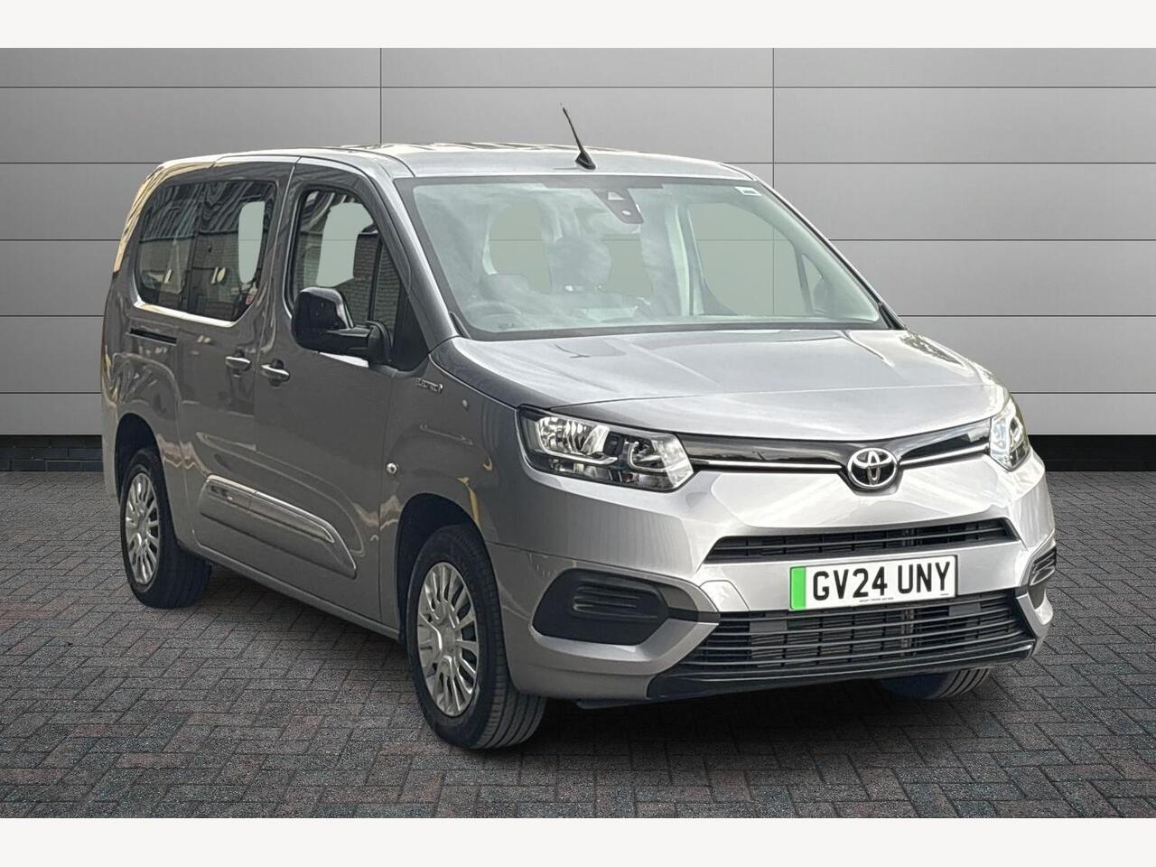 Main listing image - Toyota Proace City Verso