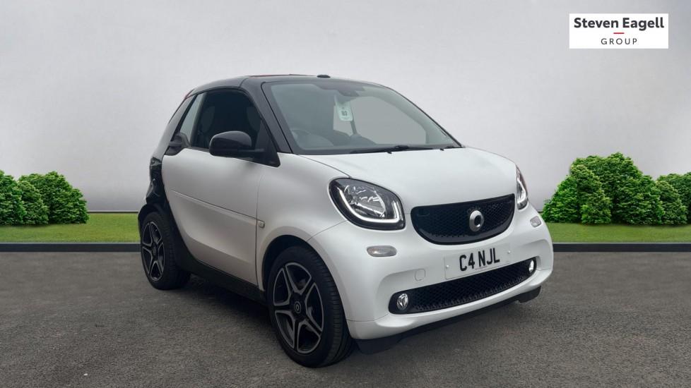 Main listing image - Smart Fortwo Cabrio