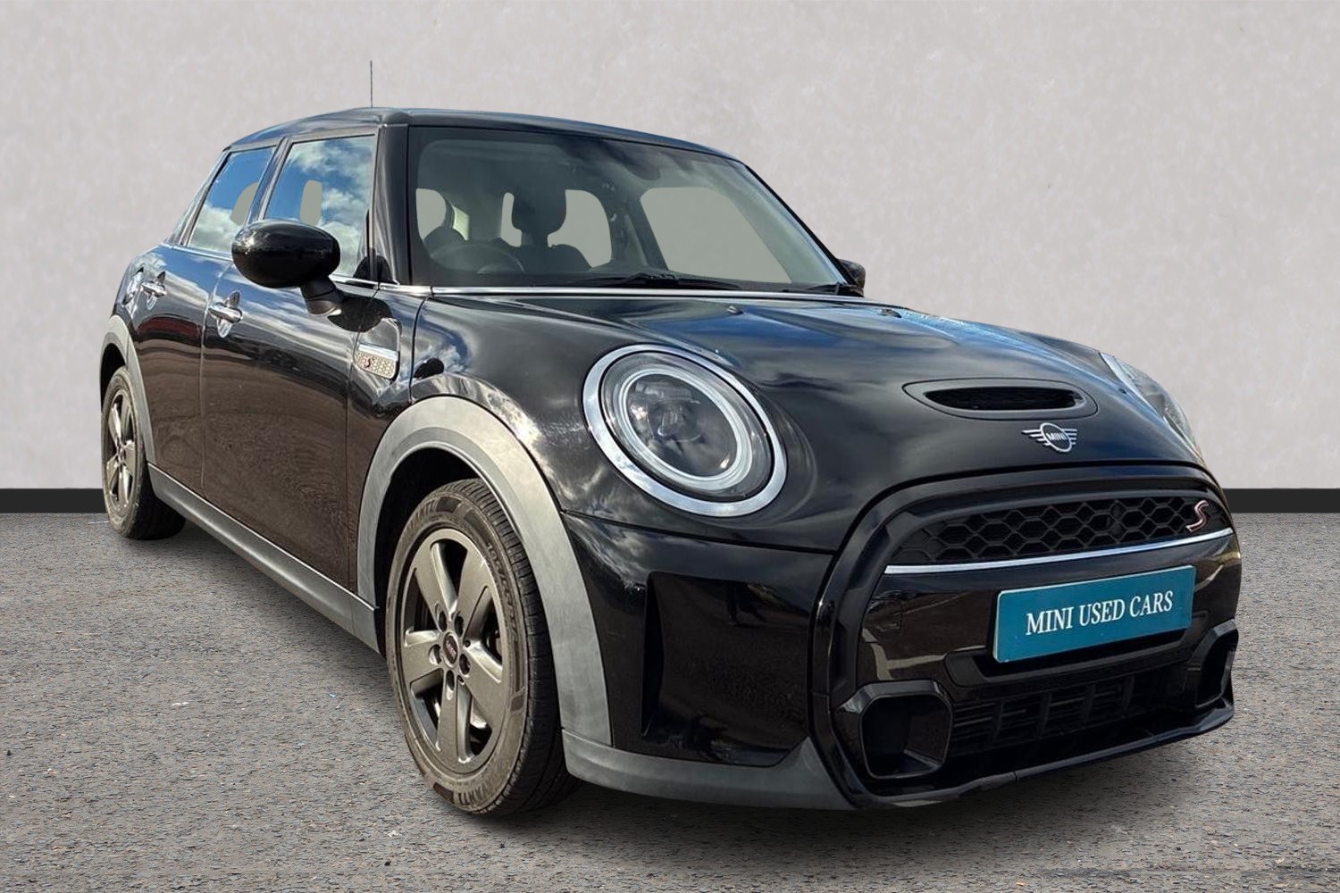 Main listing image - MINI Hatchback