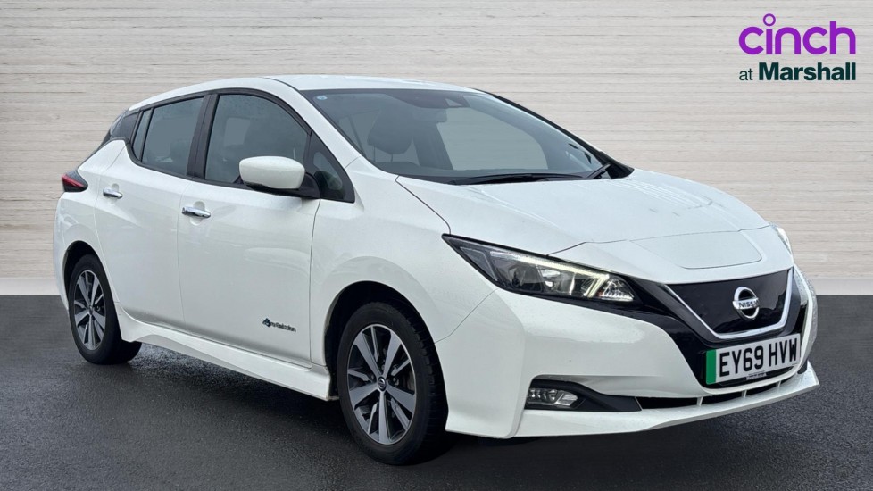 Main listing image - Nissan Leaf