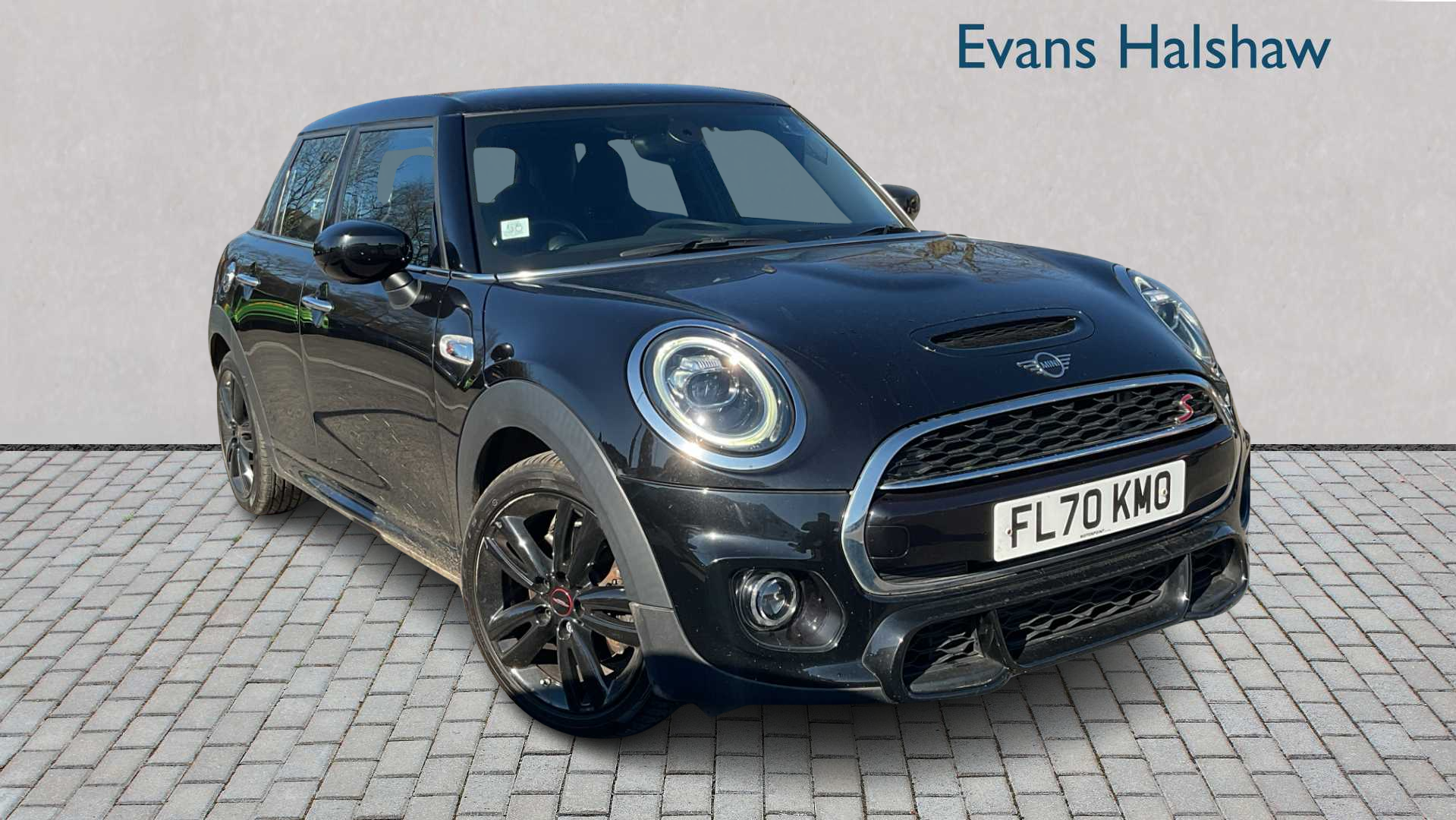 Main listing image - MINI Hatchback 5dr