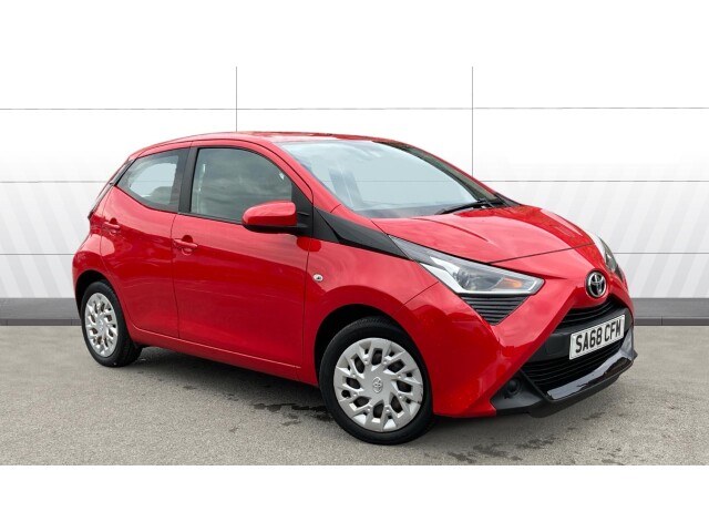 Main listing image - Toyota Aygo