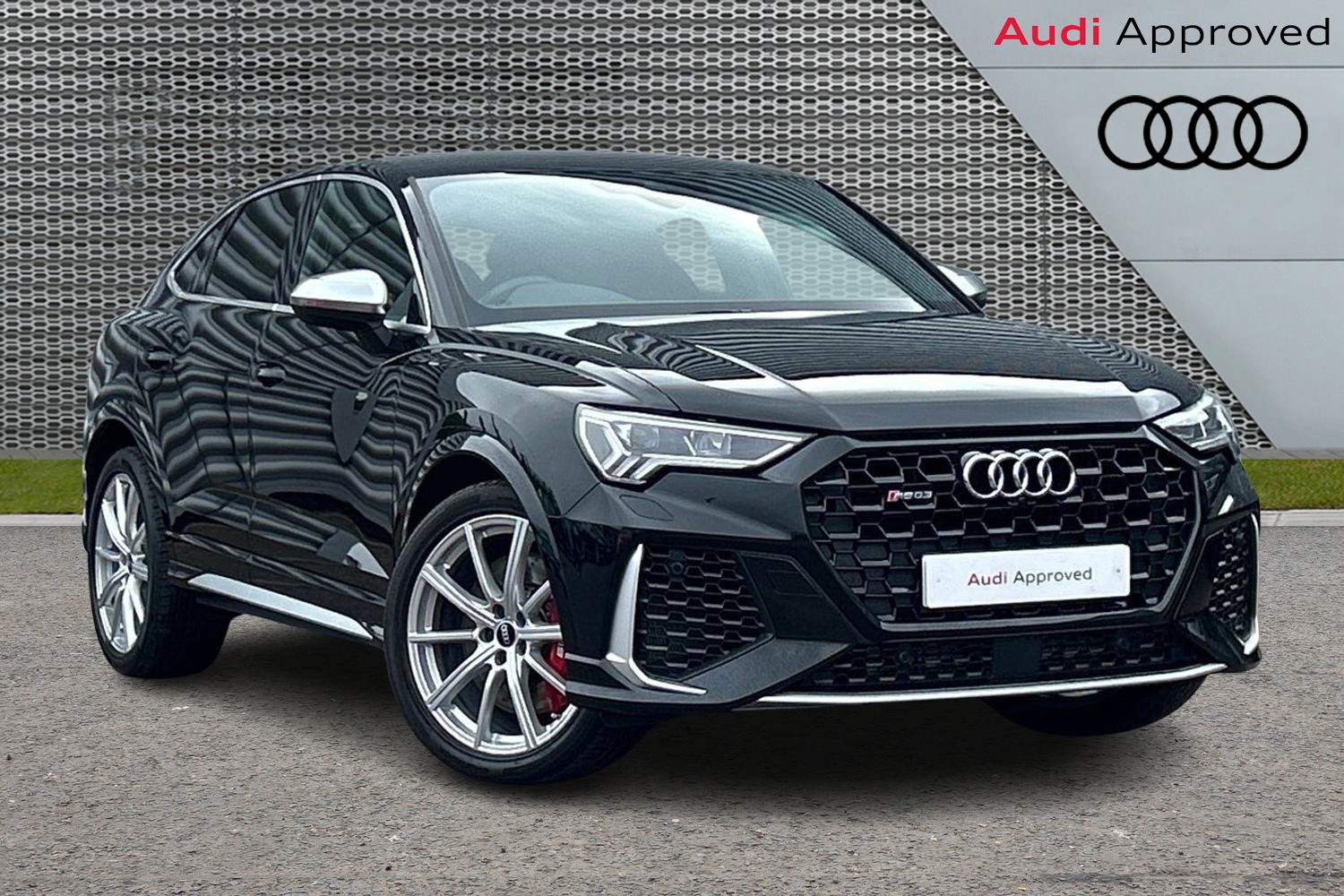 Main listing image - Audi RS Q3