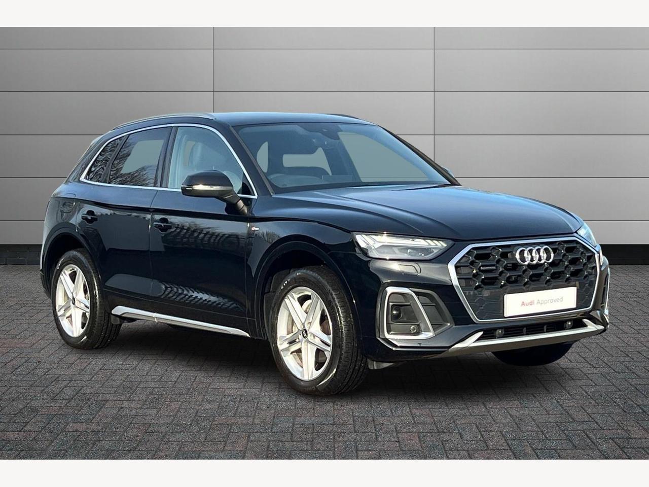 Main listing image - Audi Q5