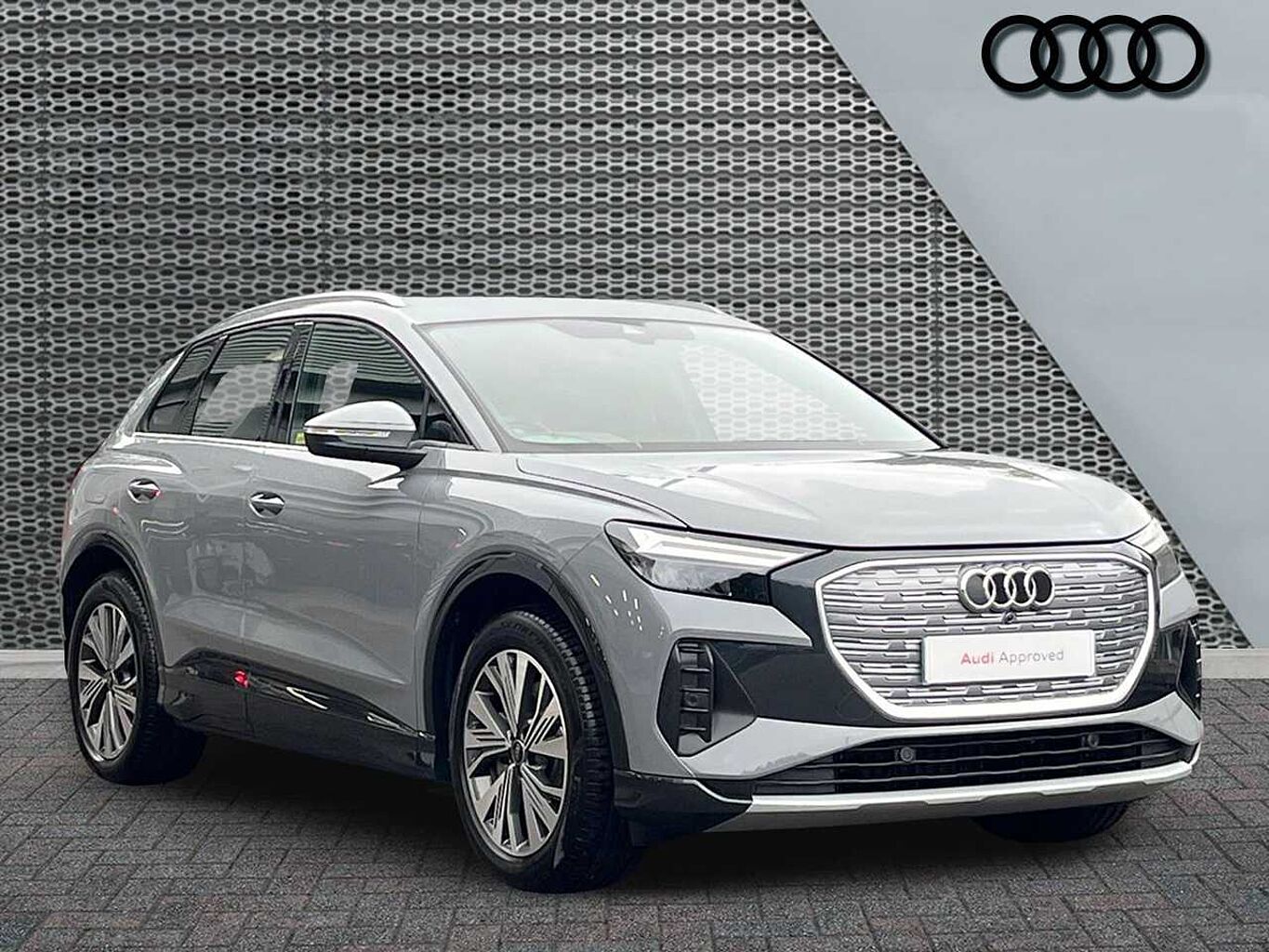 Main listing image - Audi Q4