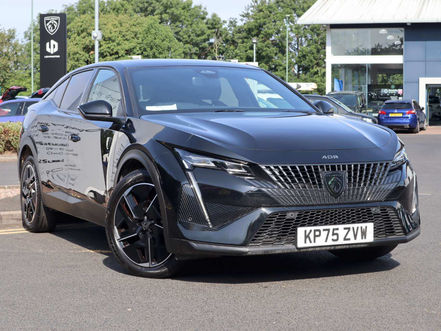 Main listing image - Peugeot 408