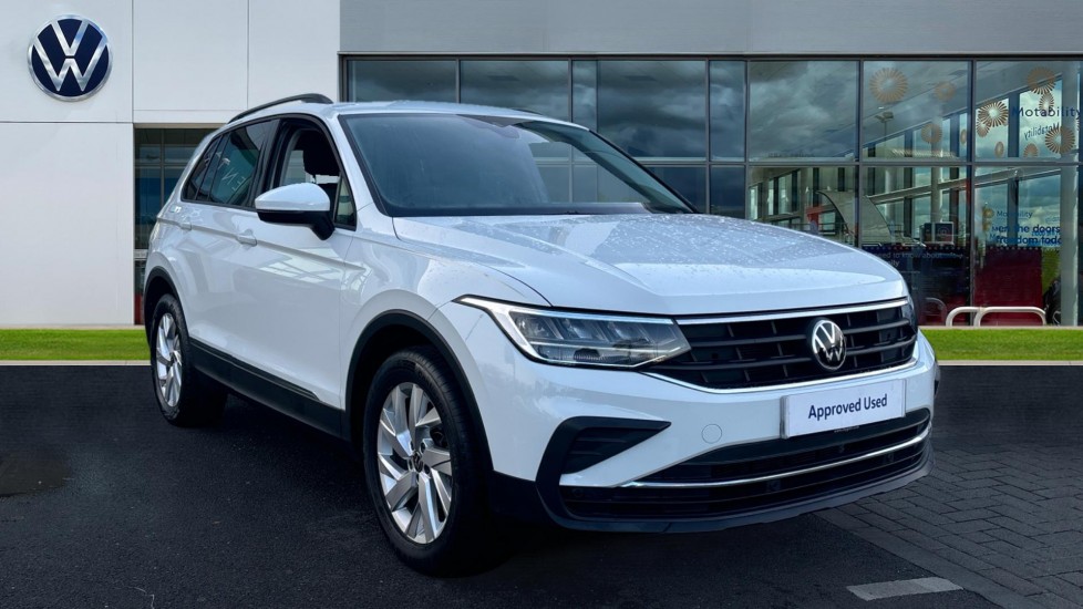 Main listing image - Volkswagen Tiguan