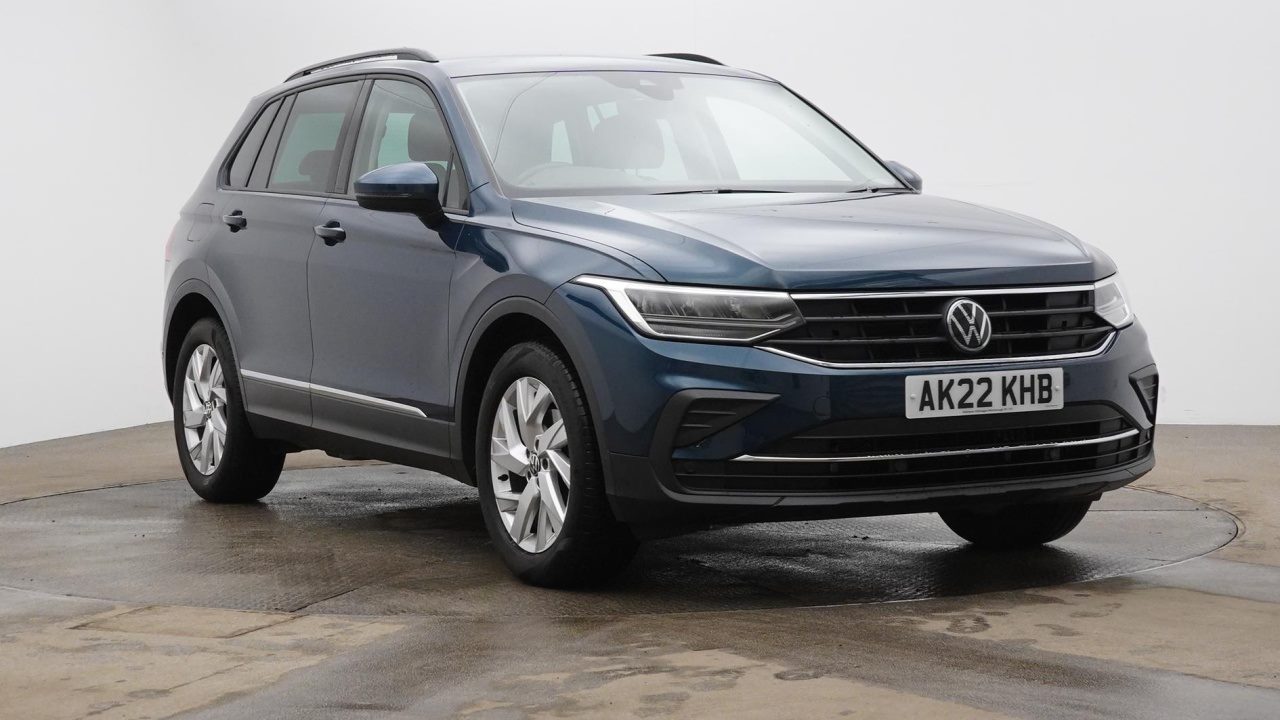 Main listing image - Volkswagen Tiguan