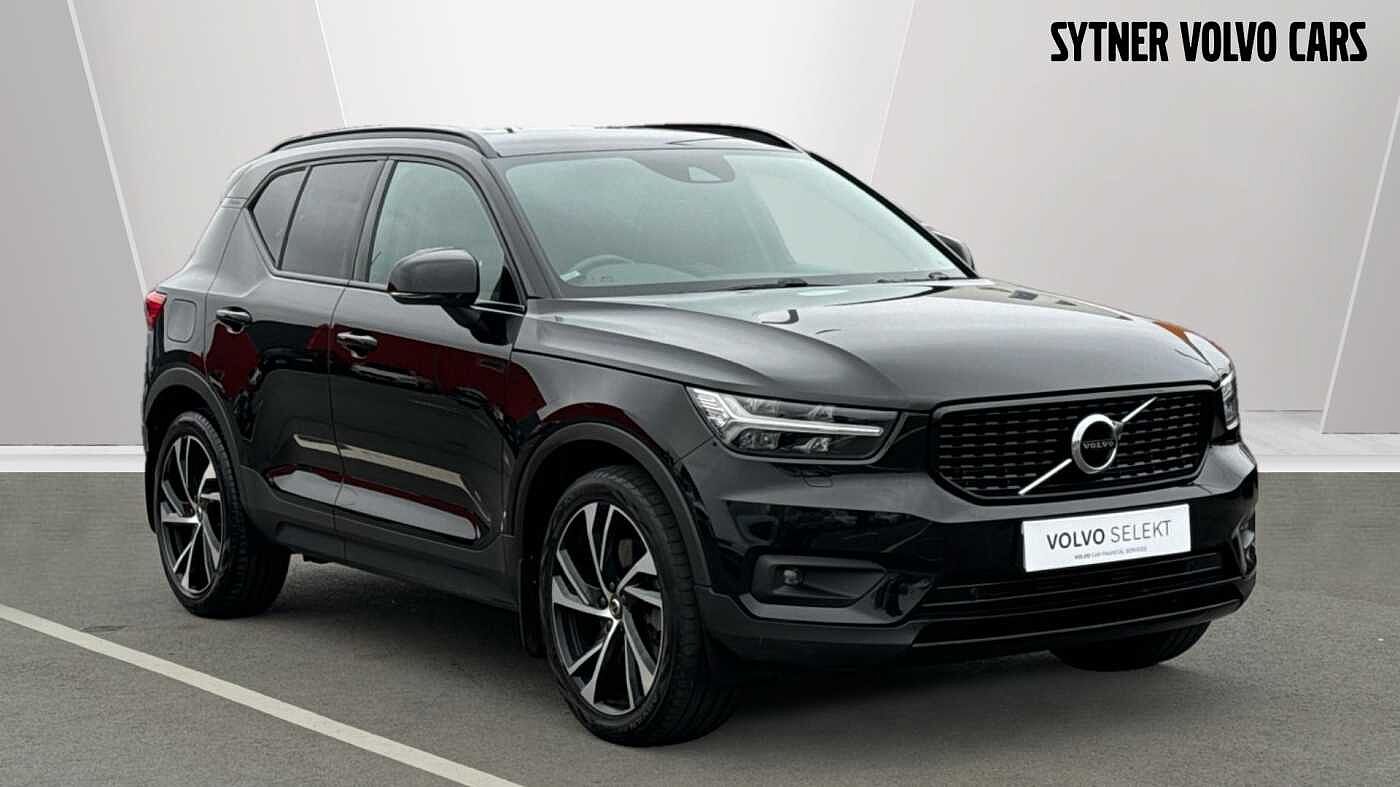 Main listing image - Volvo XC40