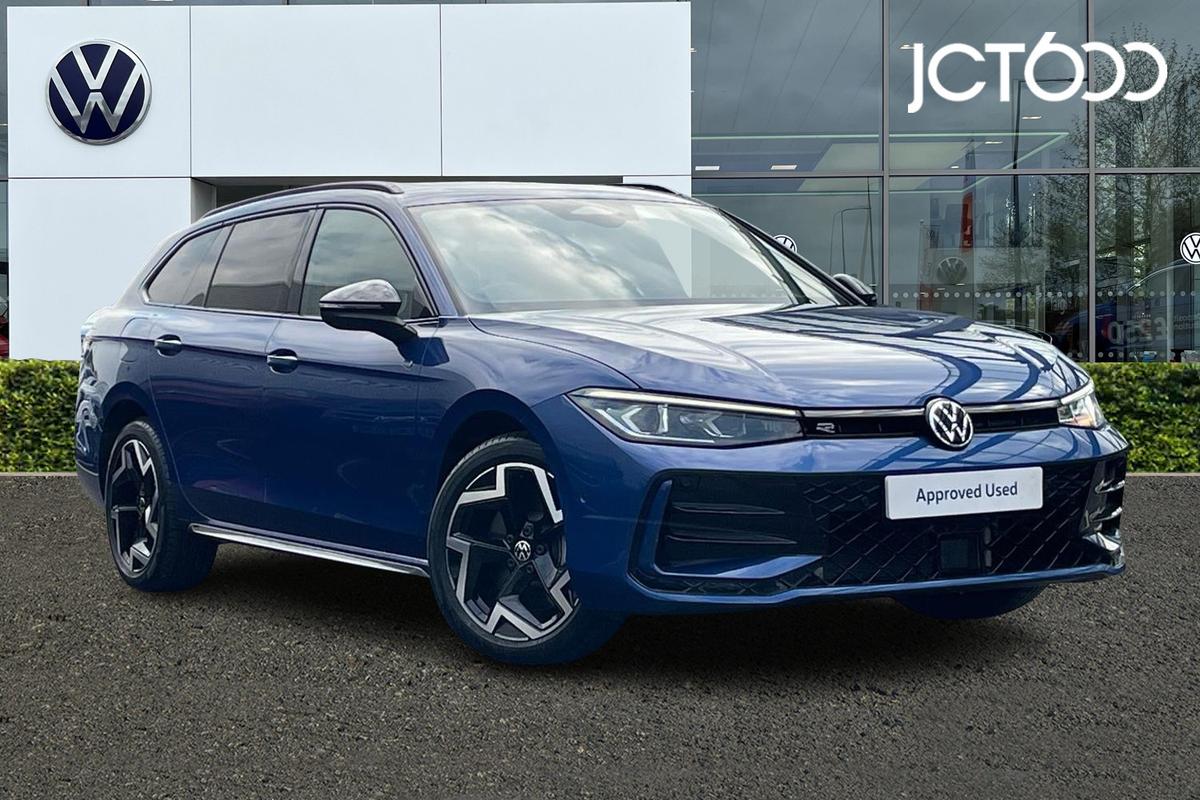 Main listing image - Volkswagen Passat Estate