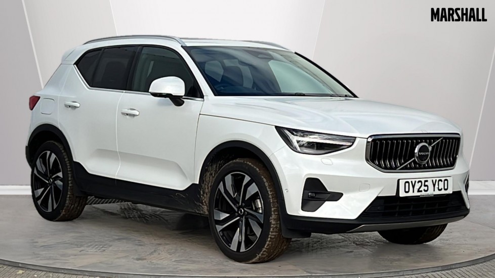 Main listing image - Volvo XC40