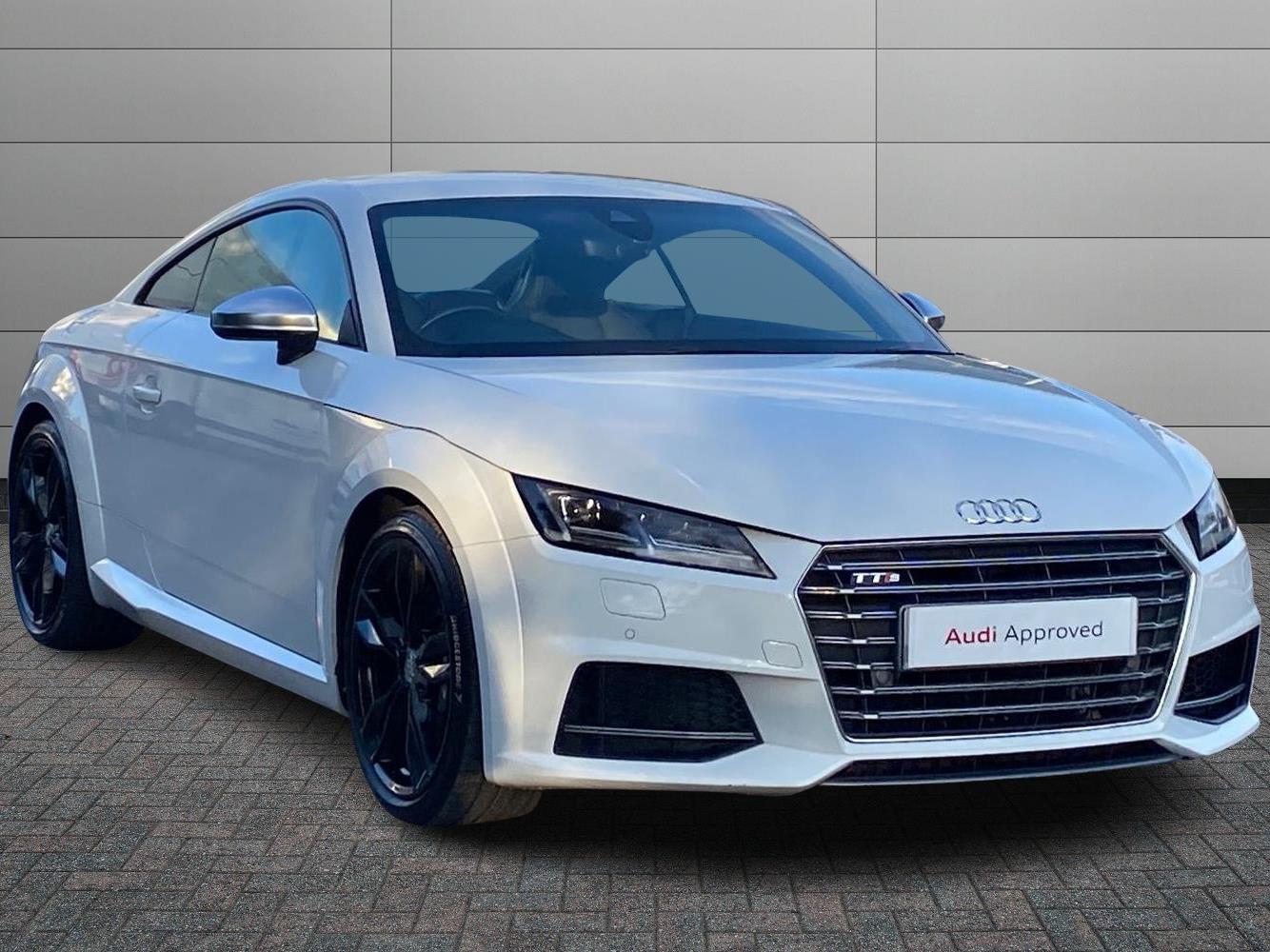 Main listing image - Audi TT S