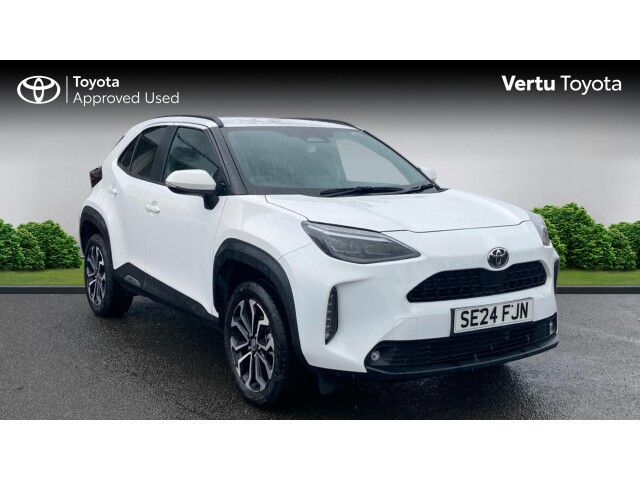 Main listing image - Toyota Yaris Cross