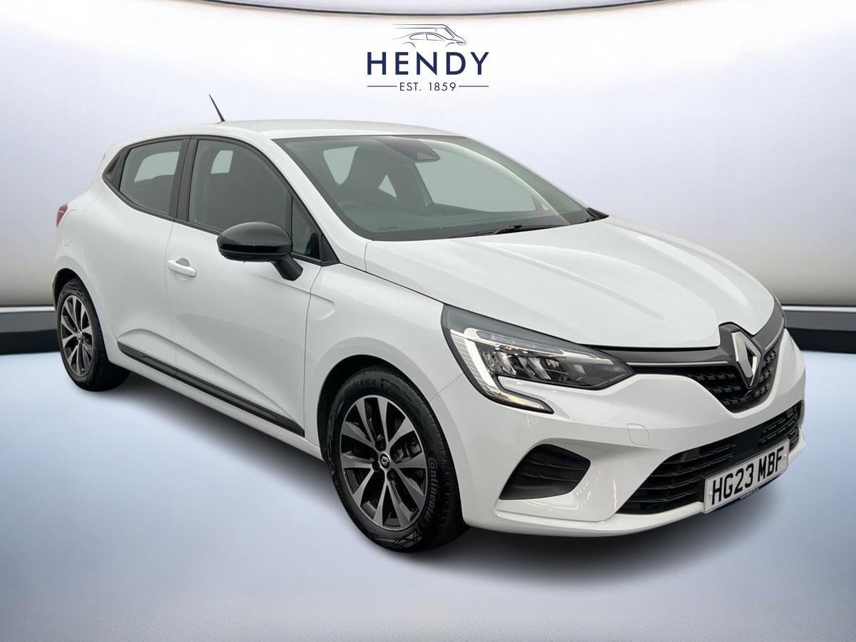 Main listing image - Renault Clio