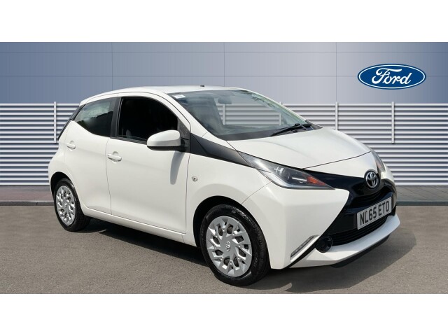 Main listing image - Toyota Aygo