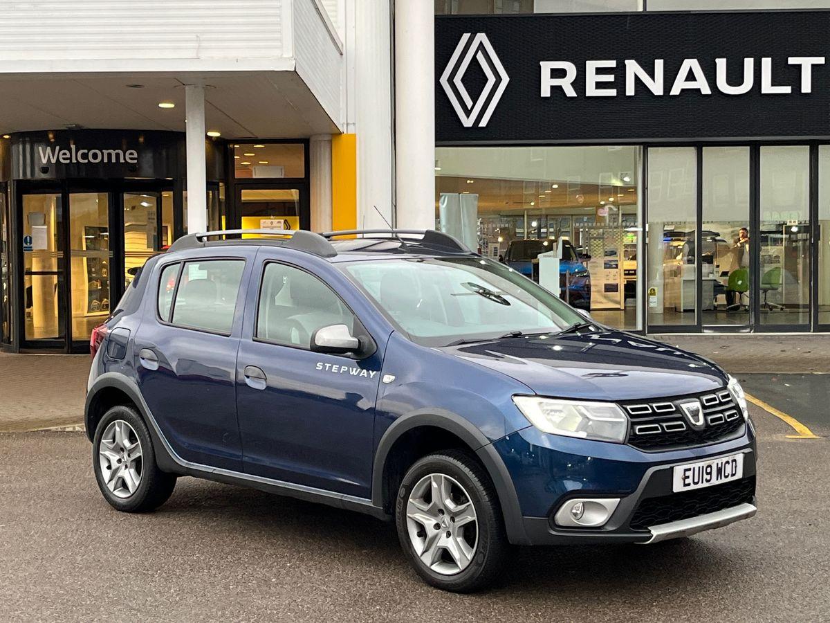 Main listing image - Dacia Sandero Stepway