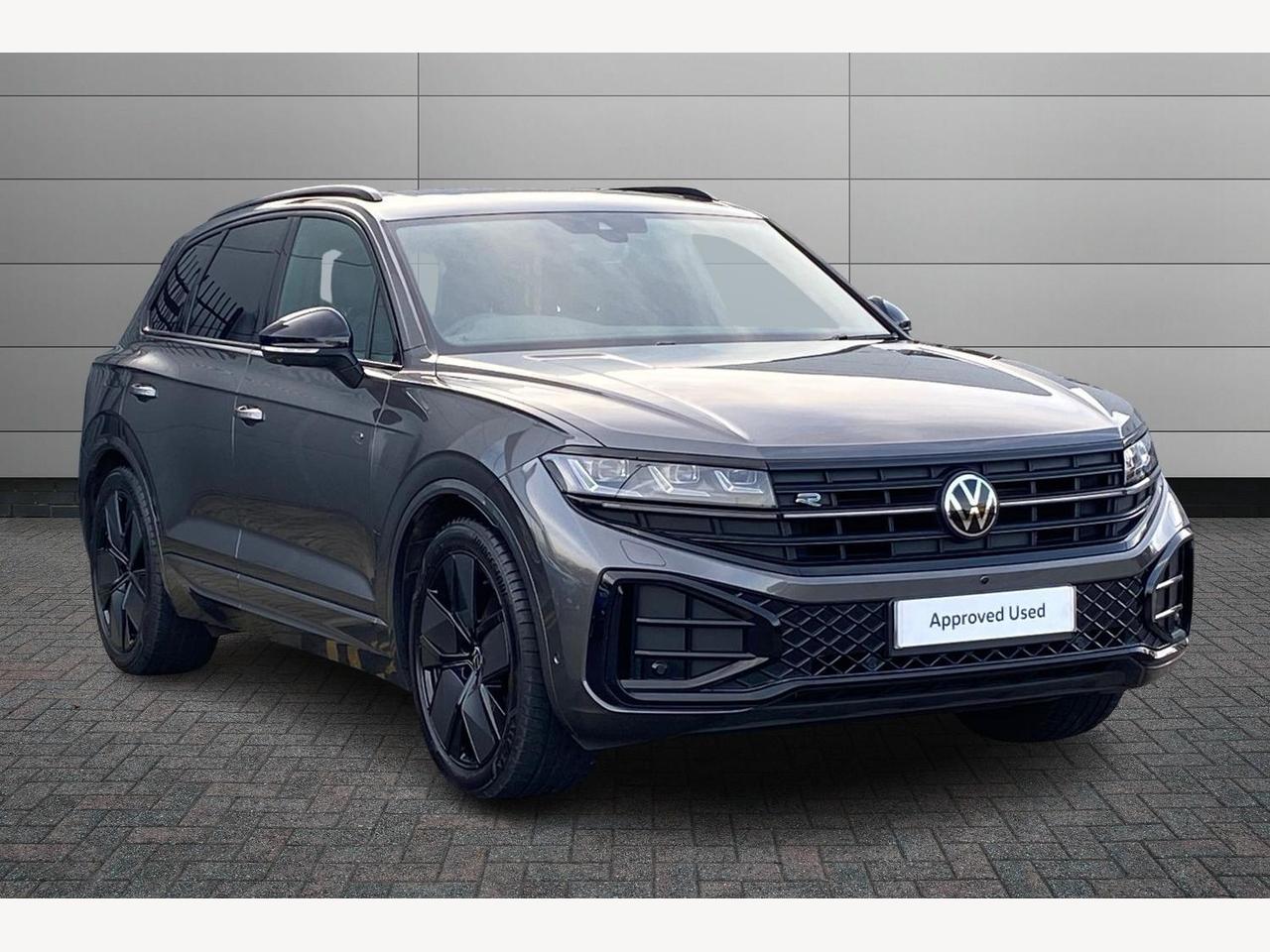 Main listing image - Volkswagen Touareg