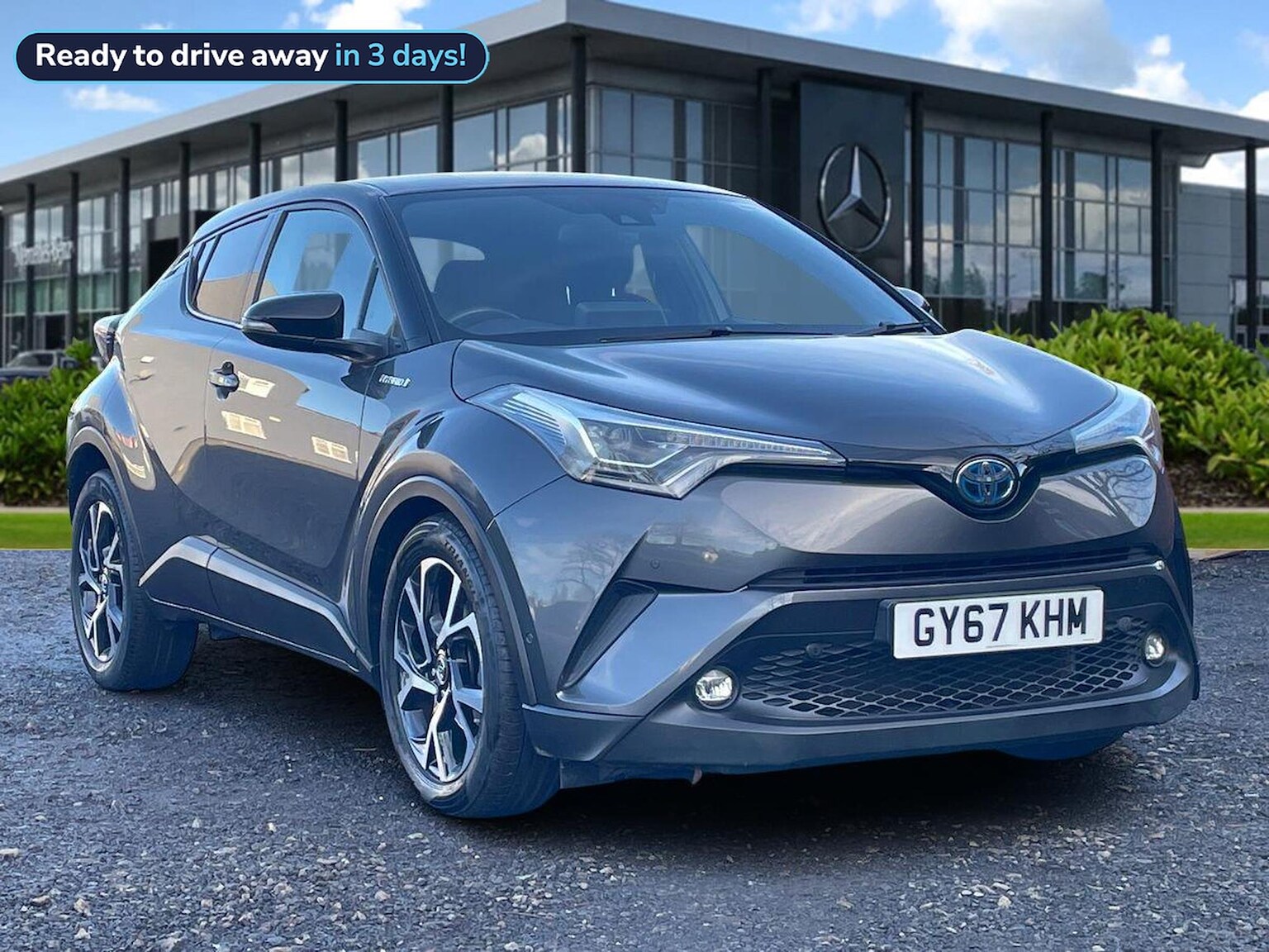 Main listing image - Toyota C-HR