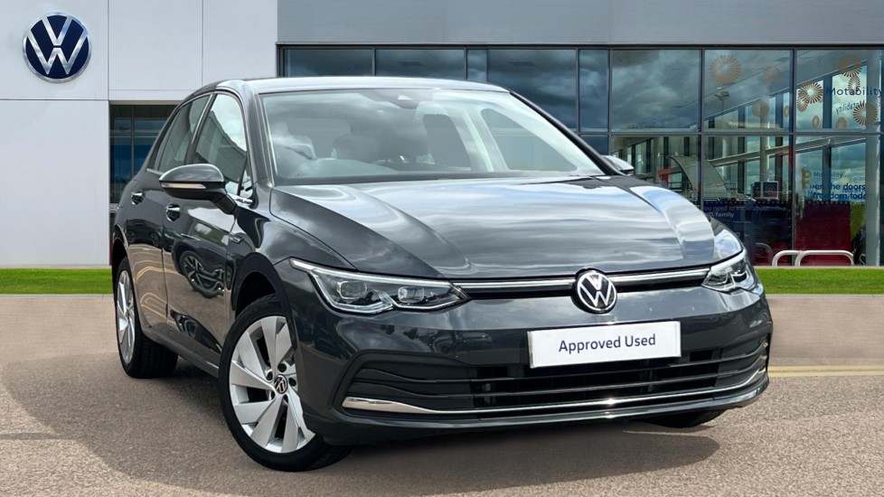 Main listing image - Volkswagen Golf