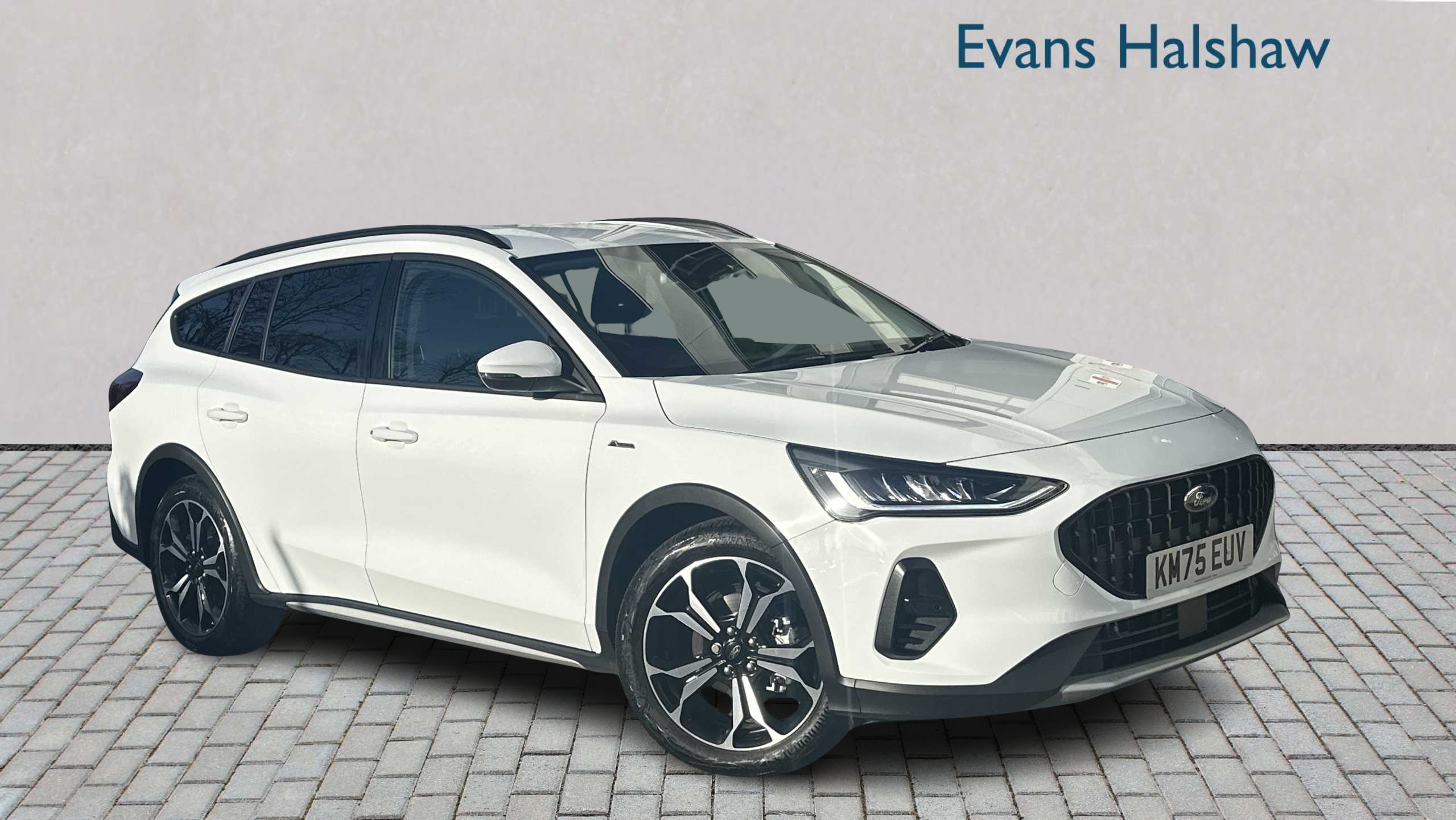 Main listing image - Ford Focus Active