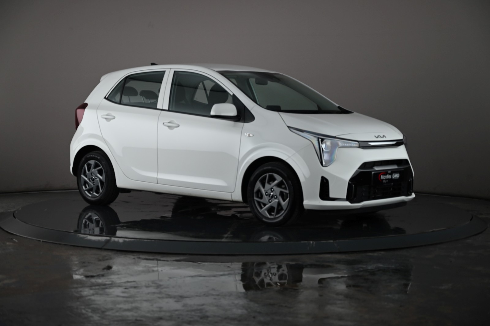 Main listing image - Kia Picanto