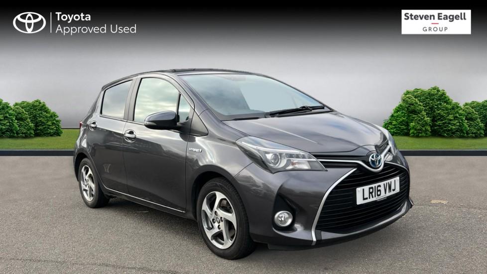 Main listing image - Toyota Yaris