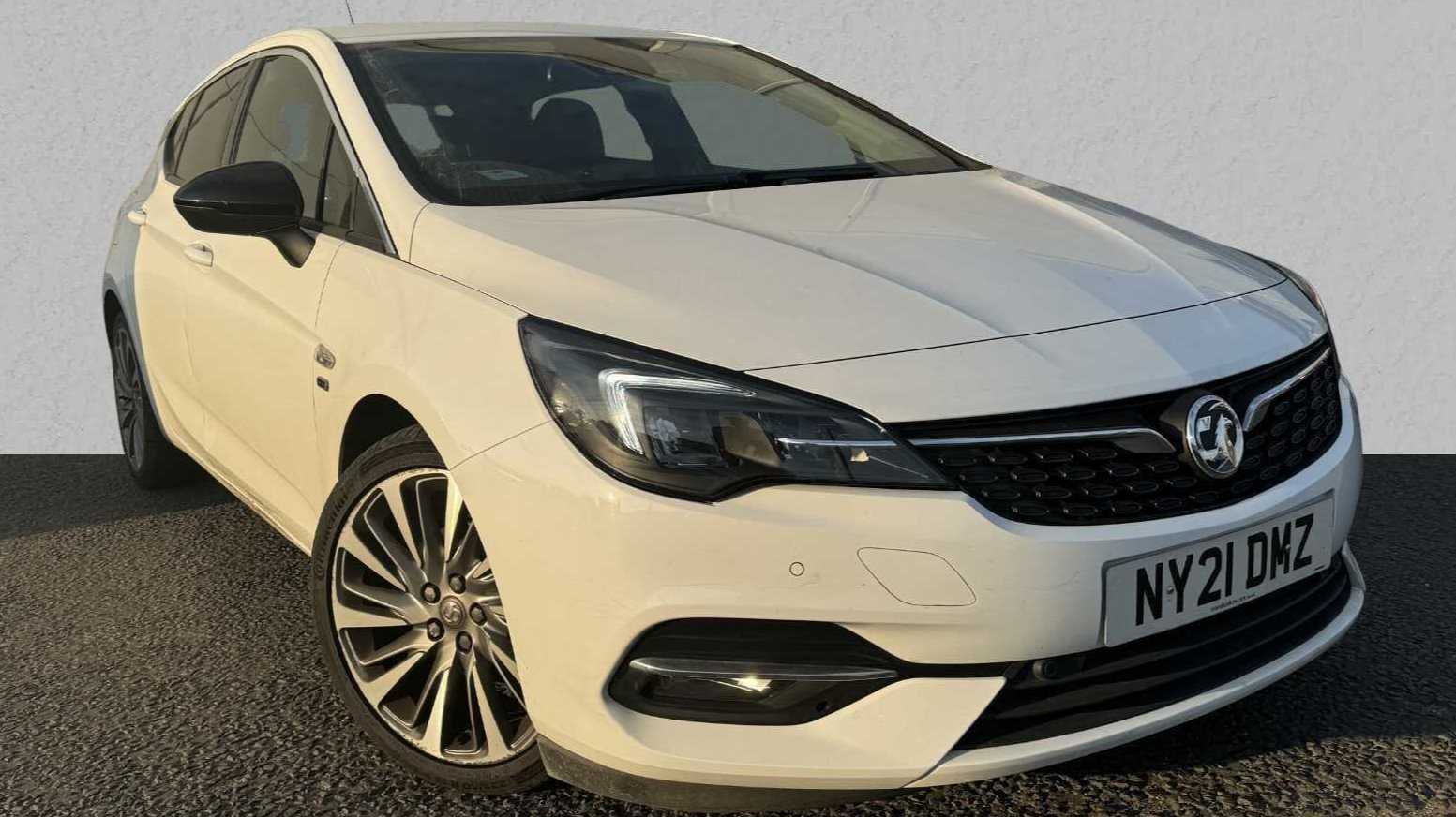 Main listing image - Vauxhall Astra