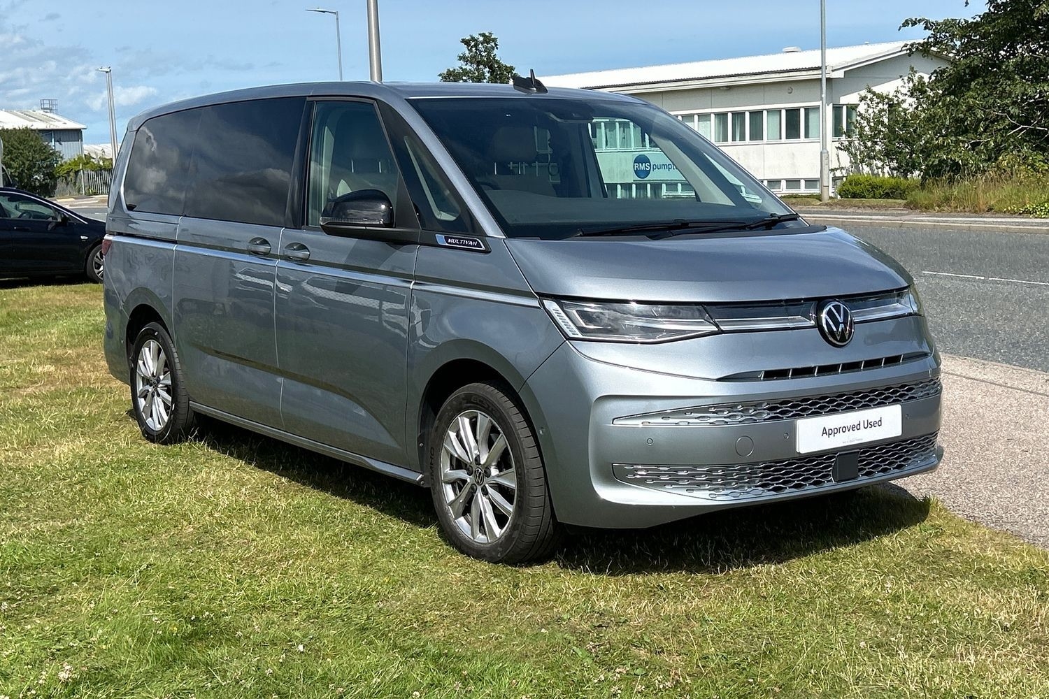 Main listing image - Volkswagen Multivan