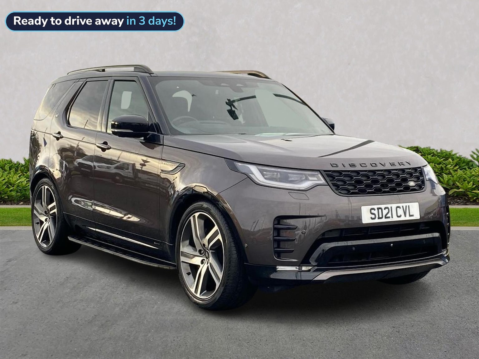 Main listing image - Land Rover Discovery