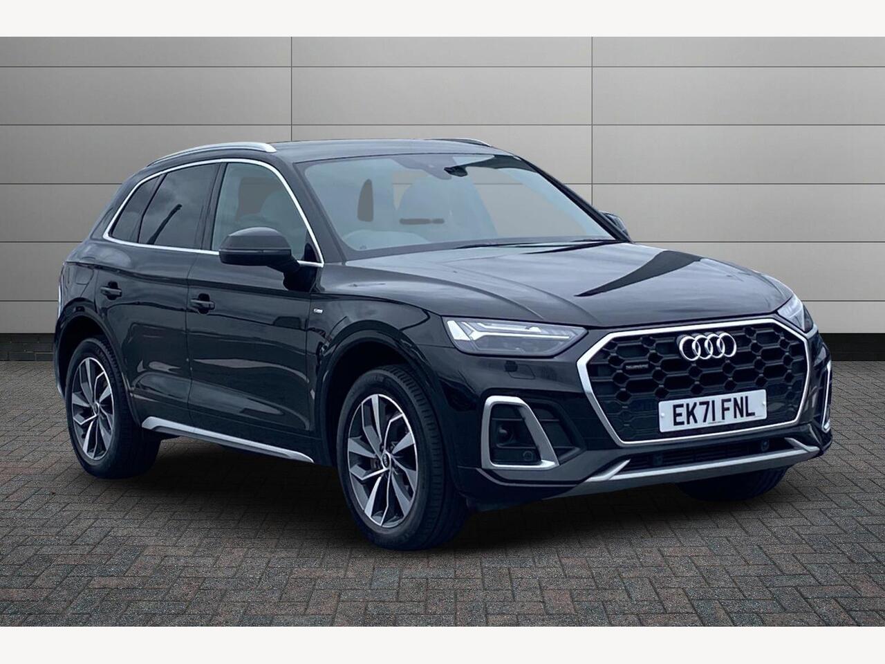 Main listing image - Audi Q5