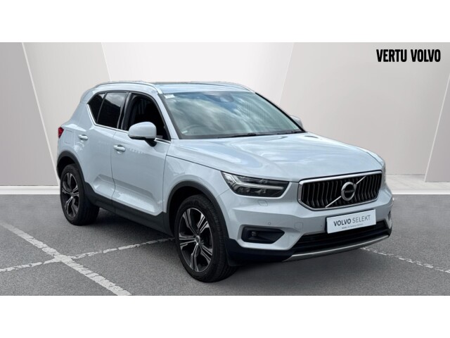 Main listing image - Volvo XC40
