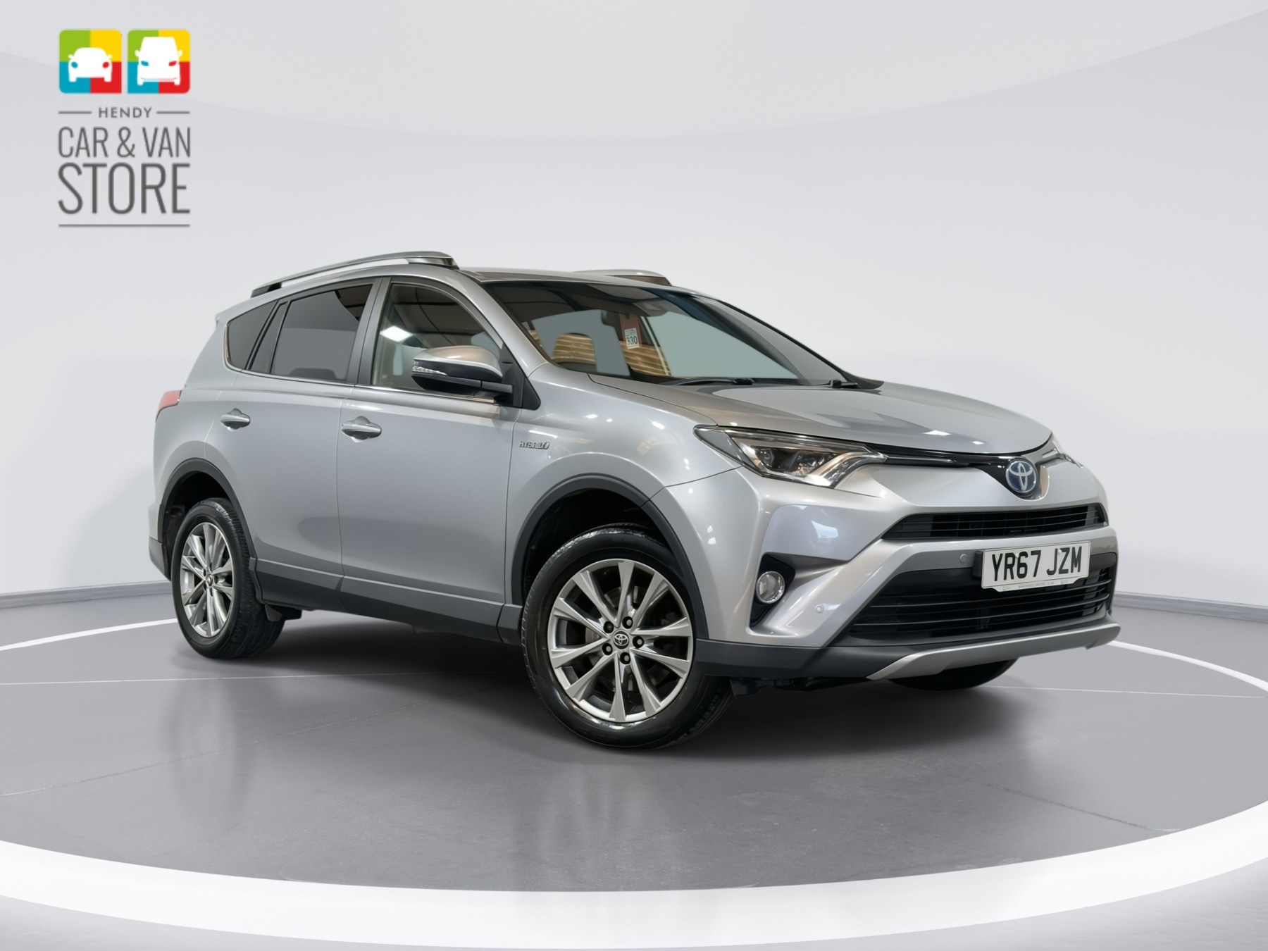 Main listing image - Toyota RAV4