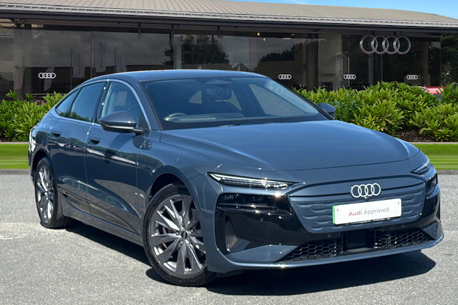 Main listing image - Audi A6