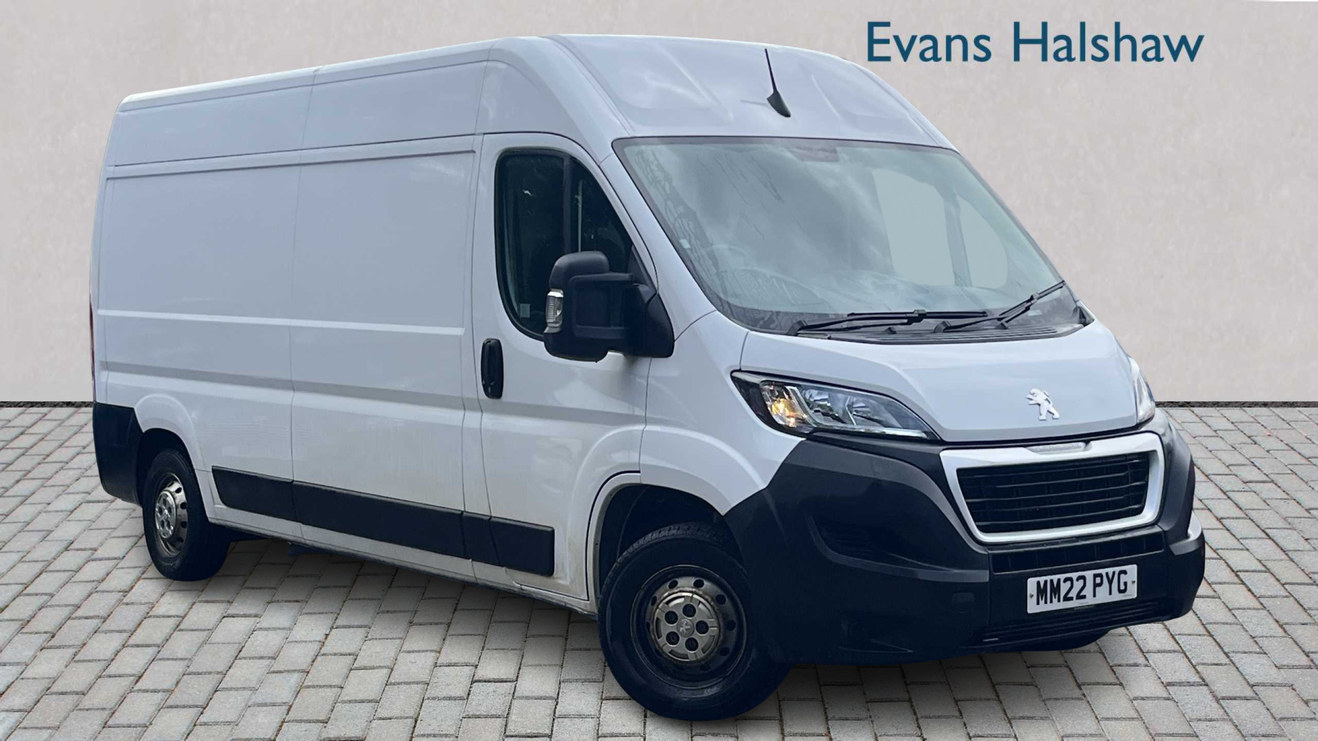 Main listing image - Peugeot Boxer