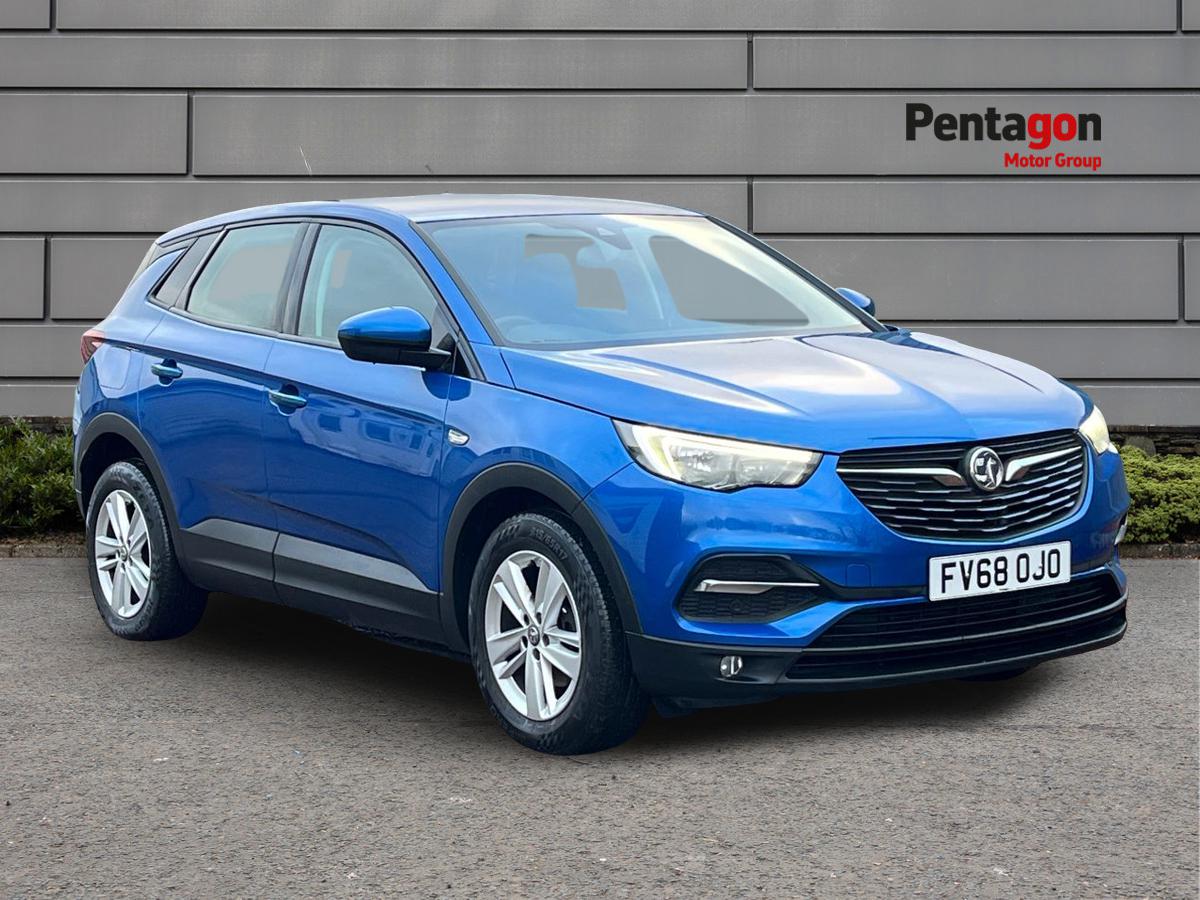 Main listing image - Vauxhall Grandland X