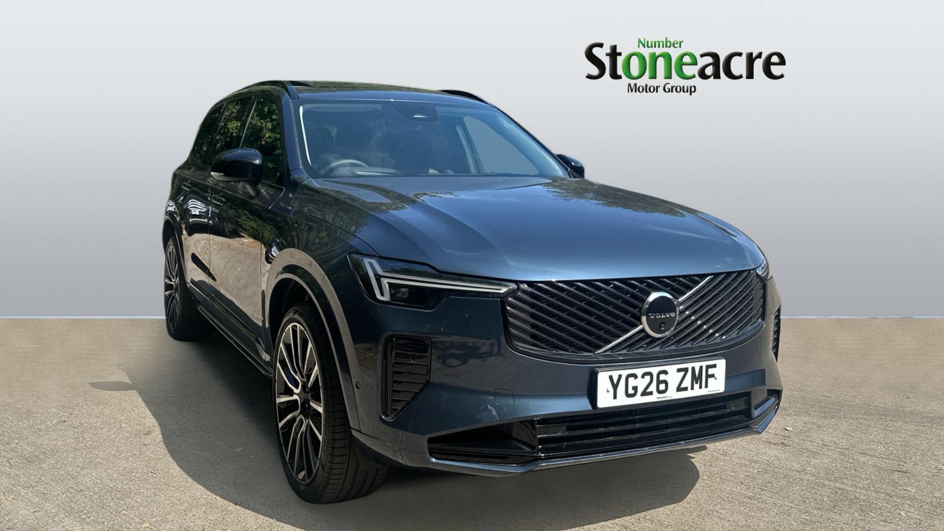 Main listing image - Volvo XC90